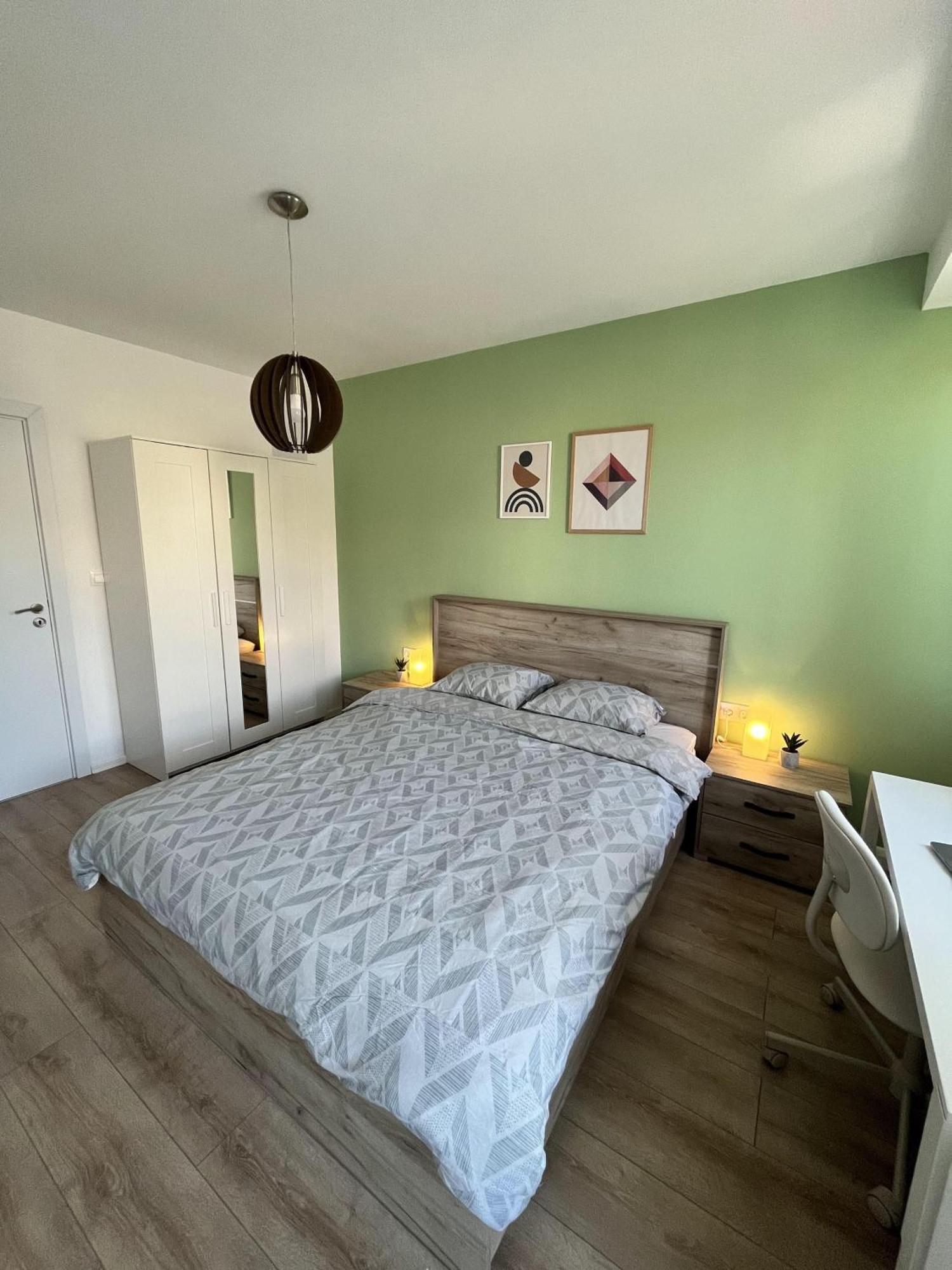 Central Cosy, Fully Renovated 2Bd Near The Cathedral Warna Zewnętrze zdjęcie